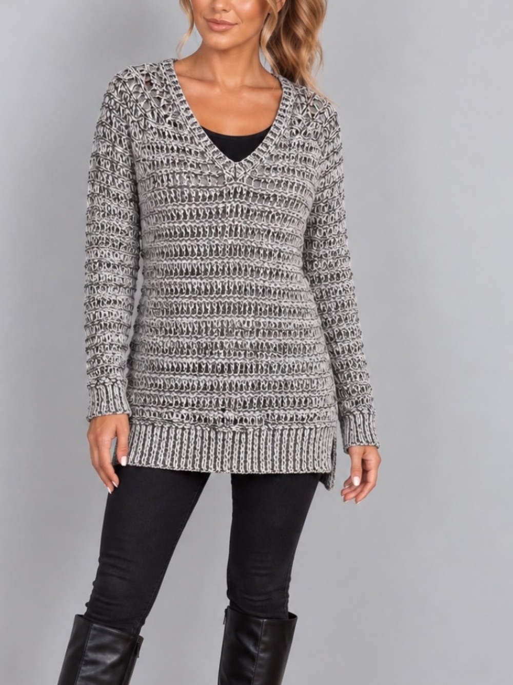LOFT Crochet Sweater Black White  V-Neck  Loose Stitch Size Medium